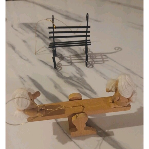 Vintage Christmas Ornaments Lot Of 14 Holiday Handmade Cottage - Picture 6 of 10